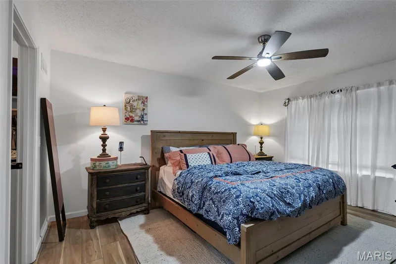 13305 Woodlake Village Court, Chesterfield, MO 63141 — listing photo 14 of 23