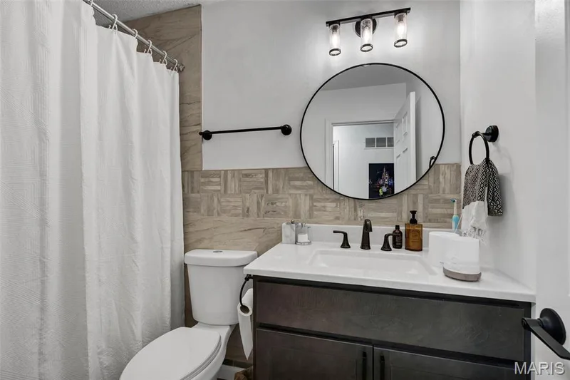 13305 Woodlake Village Court, Chesterfield, MO 63141 — listing photo 23 of 23