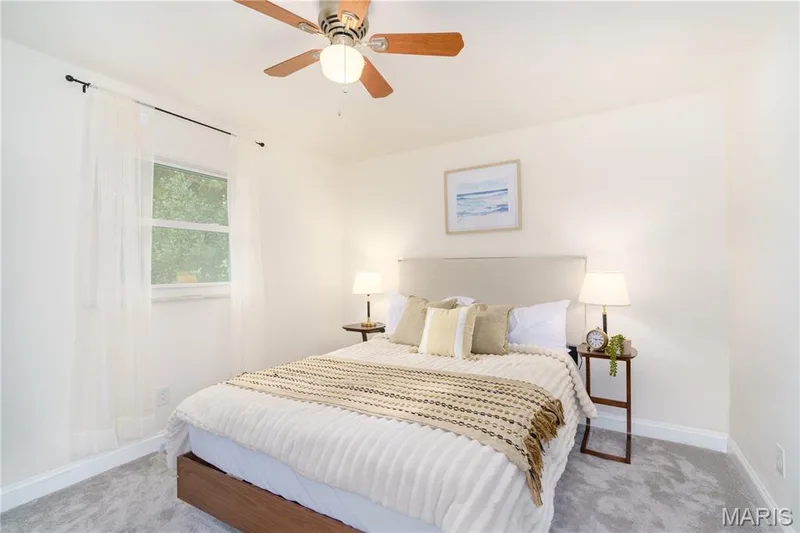 Recessed lighting, ceiling fan with light fixture, window with natural light, and light-toned wall-to-wall carpeting — 3025 Sherwood Lane, St Charles, MO 63301