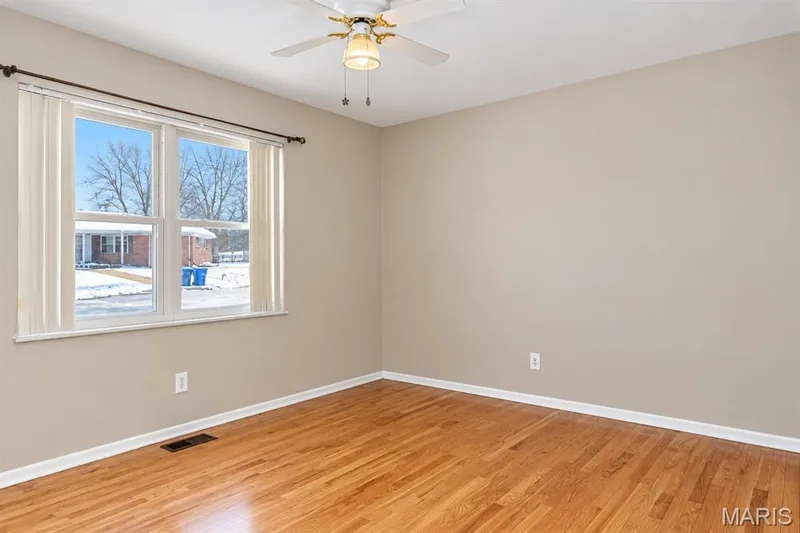 833-883 Cole Boulevard, St Charles, MO 63301 — listing photo 7 of 18