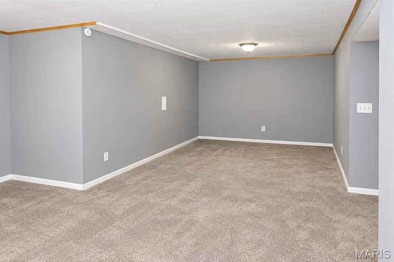 833-883 Cole Boulevard, St Charles, MO 63301 — listing photo 11 of 18