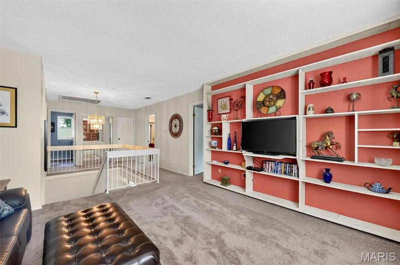 25 Vicksburg Station, St Charles, MO 63303 — listing photo 30 of 40