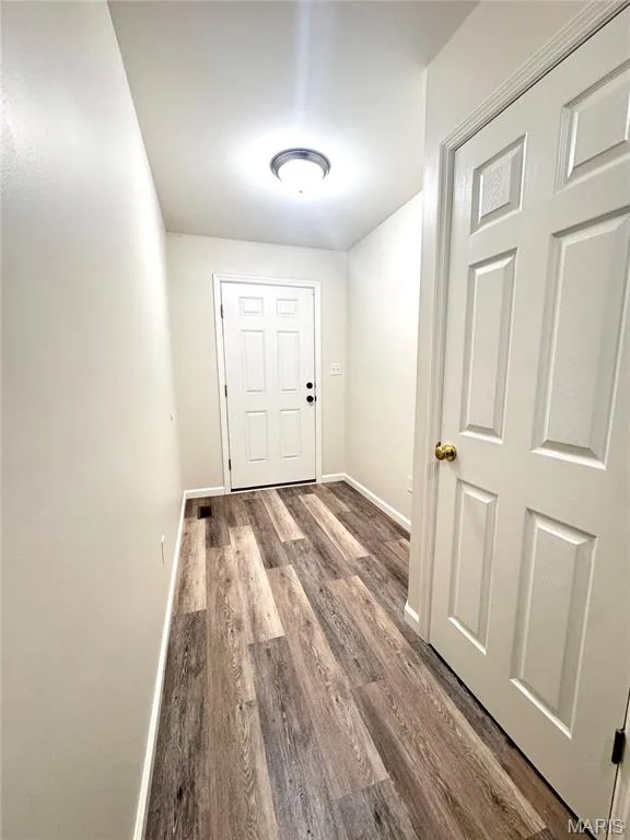 722 Wayland Drive, O'Fallon, MO 63366 — listing photo 2 of 34