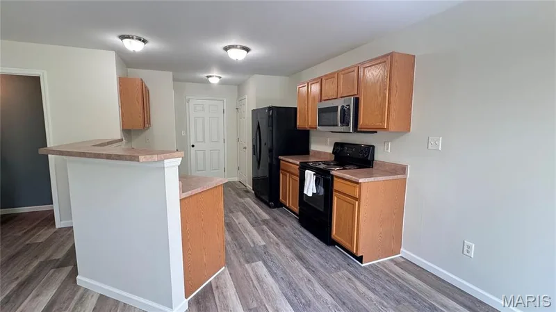 722 Wayland Drive, O'Fallon, MO 63366 — listing photo 6 of 34