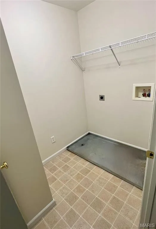 The upper-level laundry room makes it VERY convenient — 722 Wayland Drive, O'Fallon, MO 63366