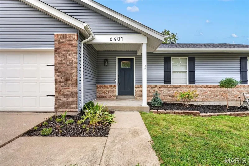 6401 Long Timber Drive, O'Fallon, MO 63368 — listing photo 3 of 48