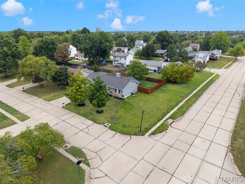 Terrific corner lot with direct access to sidewalks — 6401 Long Timber Drive, O'Fallon, MO 63368