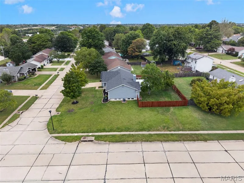 6401 Long Timber Drive, O'Fallon, MO 63368 — listing photo 46 of 48