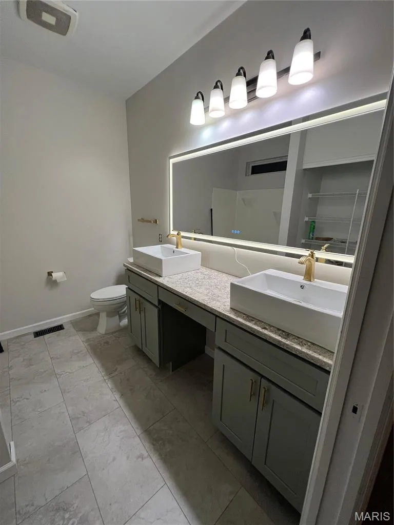 3661 Sweetwater Crossing Place, St Charles, MO 63301 — listing photo 6 of 8