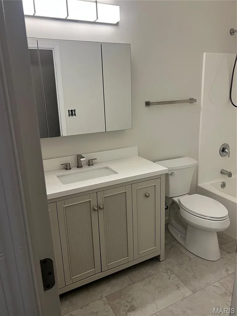 3661 Sweetwater Crossing Place, St Charles, MO 63301 — listing photo 8 of 8