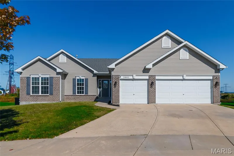 3661 Sweetwater Crossing Place, St Charles, MO 63301 — listing photo 2 of 52