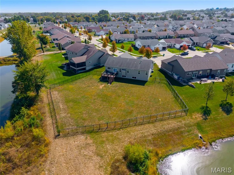 3661 Sweetwater Crossing Place, St Charles, MO 63301 — listing photo 39 of 52