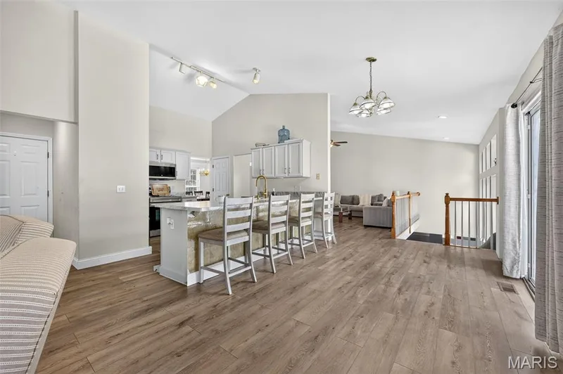 1704 Fairview Farms Circle, Wentzville, MO 63385 — listing photo 16 of 59