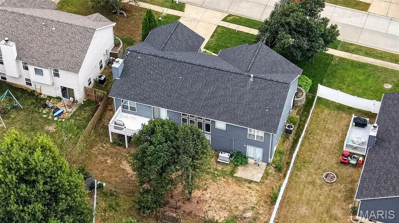 1704 Fairview Farms Circle, Wentzville, MO 63385 — listing photo 51 of 59