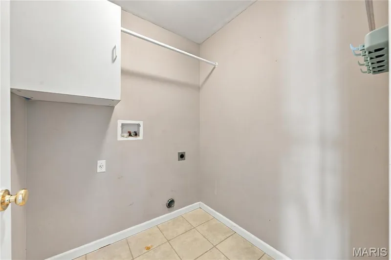 Laundry Room — 450 Benton Drive #J, St Peters, MO 63376