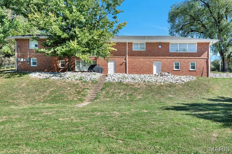 1 Saint Anthony Drive, St Peters, MO 63376 — listing photo 33 of 34