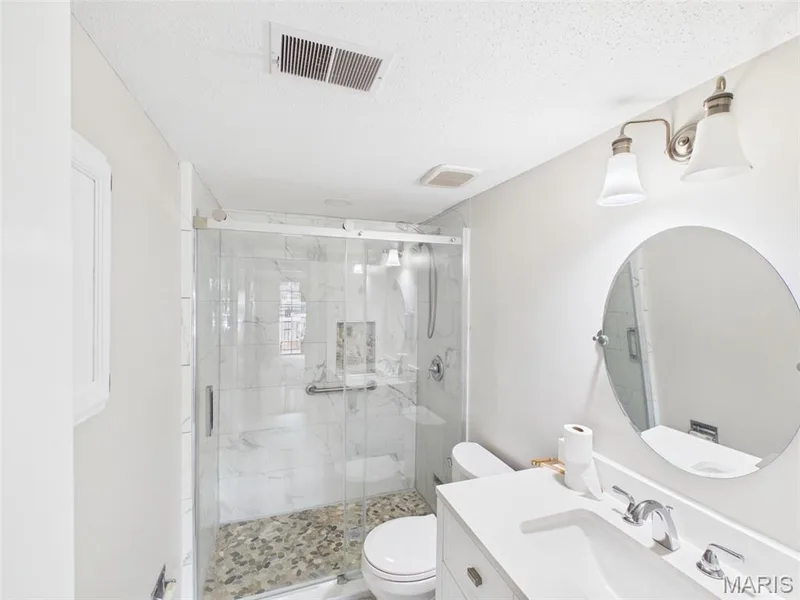 1436 Heritage Landing #22, St Charles, MO 63303 — listing photo 7 of 8