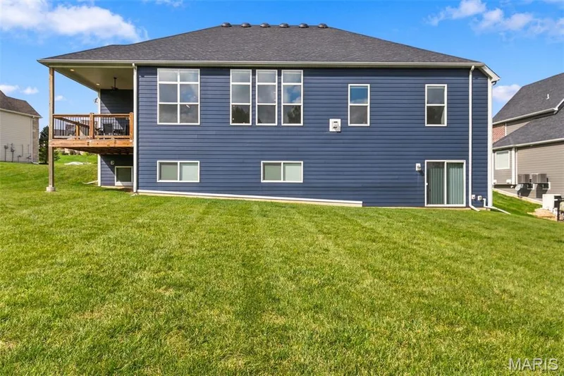 210 Westleigh Court, O'Fallon, MO 63385 — listing photo 2 of 40