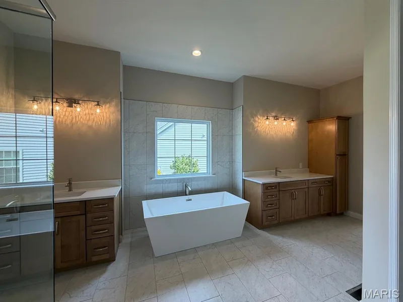 1000 Bellevaux Place, St Charles, MO 63301 — listing photo 22 of 36