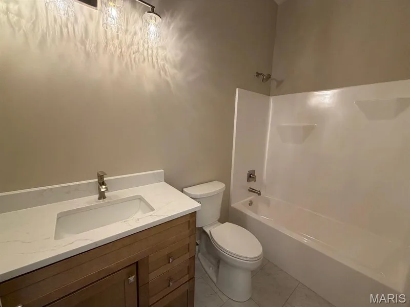 1000 Bellevaux Place, St Charles, MO 63301 — listing photo 29 of 36