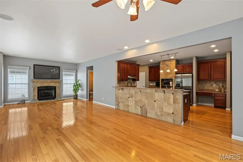 1052 Brook Mont Drive, O'Fallon, MO 63366 — listing photo 20 of 54