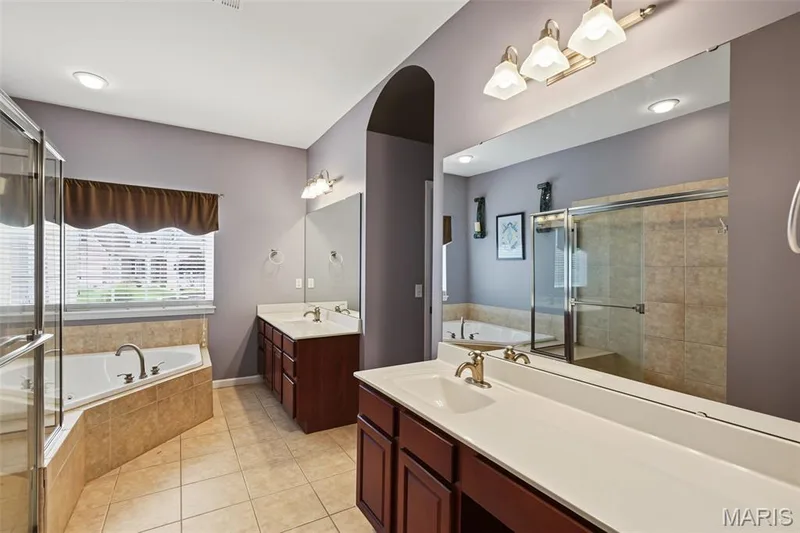1052 Brook Mont Drive, O'Fallon, MO 63366 — listing photo 34 of 54