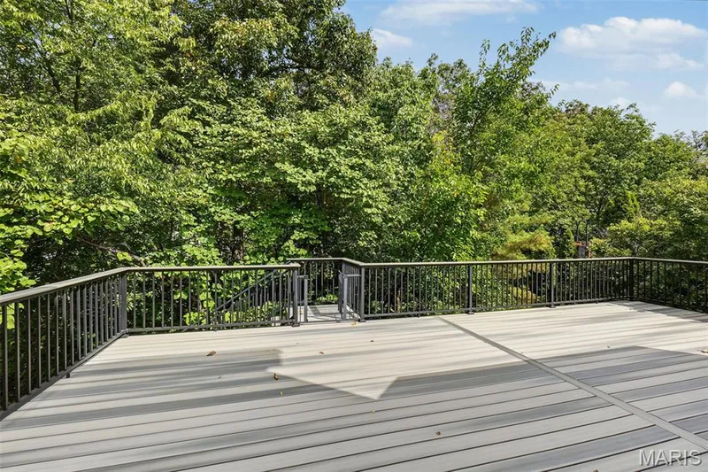 Composite Deck — 1052 Brook Mont Drive, O'Fallon, MO 63366