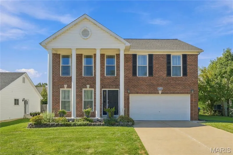 1417 Plantation Manor Court, St Peters, MO β listing photo 1