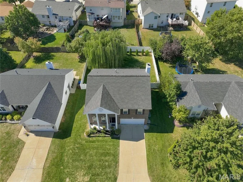 Lots of space between homes. — 1417 Plantation Manor Court, St Peters, MO 63303