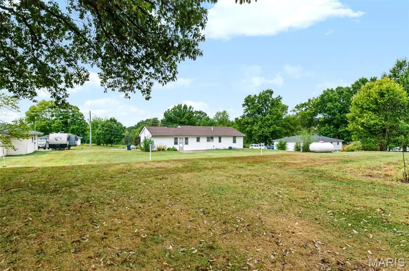 219 Mexico Road, Wentzville, MO 63385 — listing photo 34 of 44