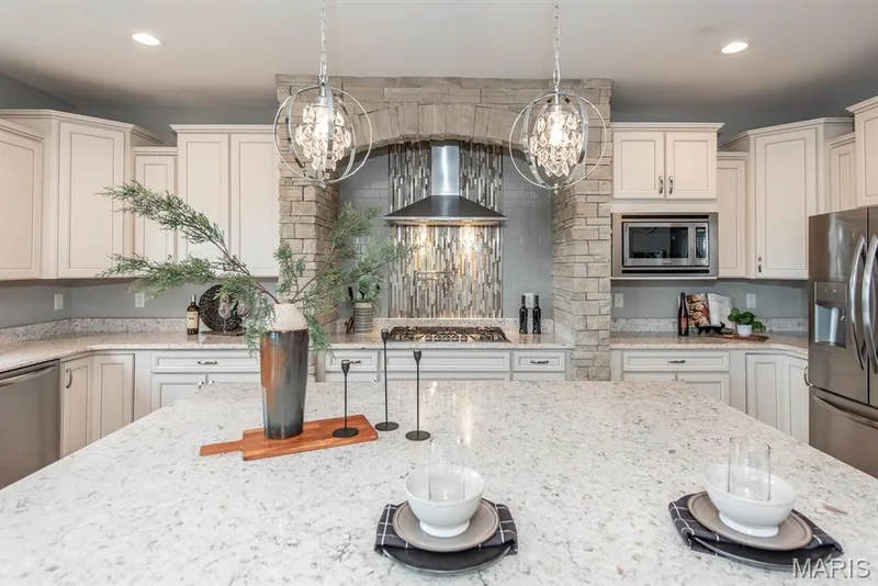 485 Cambridge Manor Drive, Wentzville, MO 63385 — listing photo 18 of 62