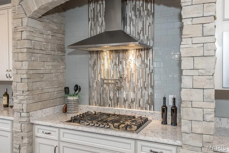 485 Cambridge Manor Drive, Wentzville, MO 63385 — listing photo 19 of 62