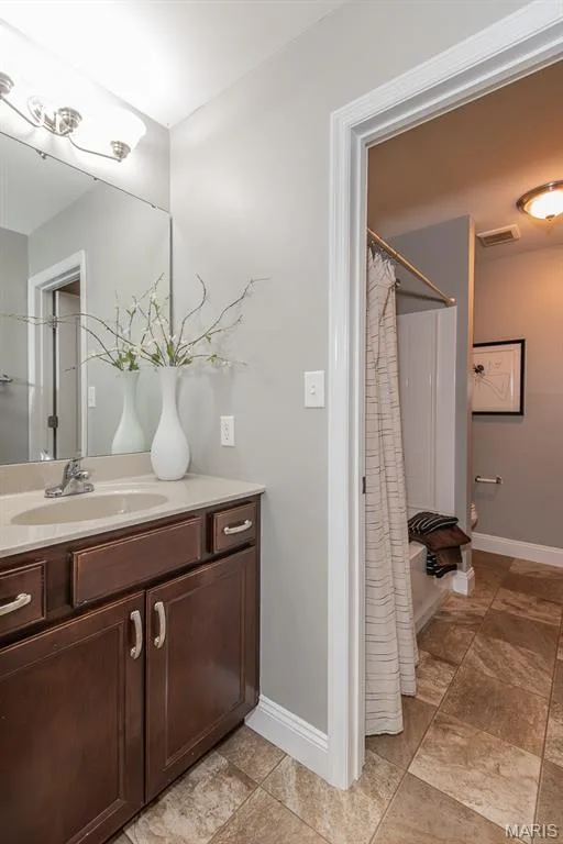 485 Cambridge Manor Drive, Wentzville, MO 63385 — listing photo 53 of 62