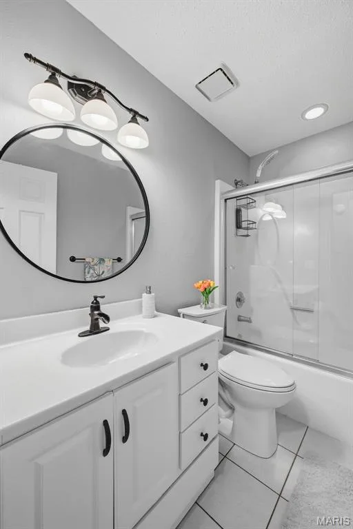 Main Floor Bathroom — 3248 Meadow Trail Drive #75, St Peters, MO 63376