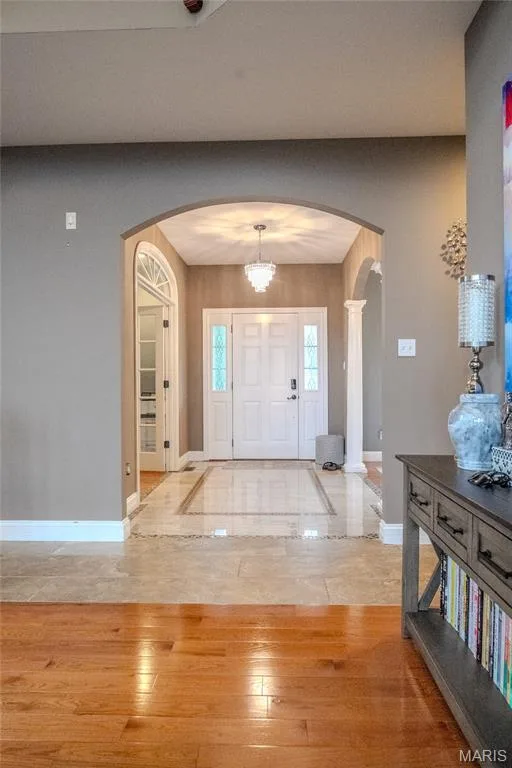 979 Bentley Park Circle, O'Fallon, MO 63368 — listing photo 3 of 53