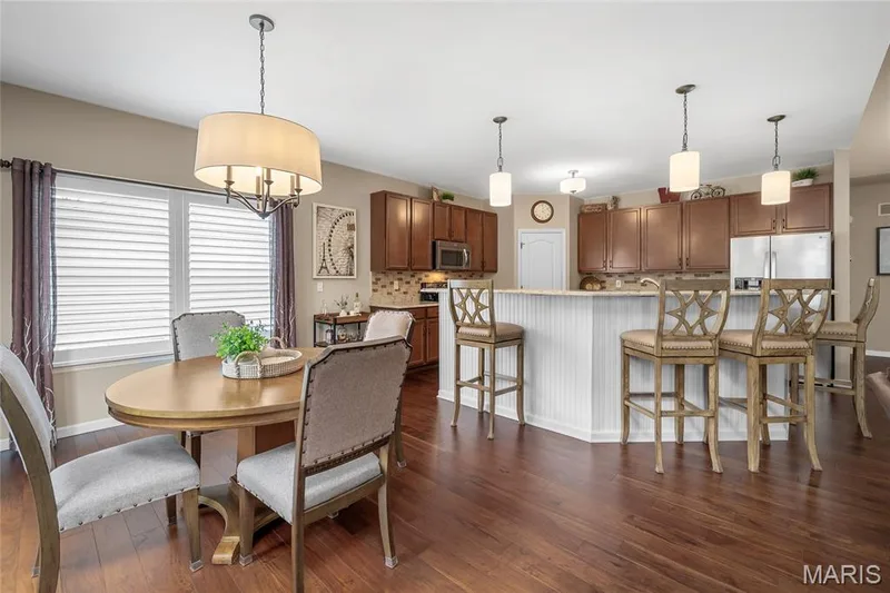 256 Mason Glen Drive, Lake St. Louis, MO 63367 — listing photo 8 of 37