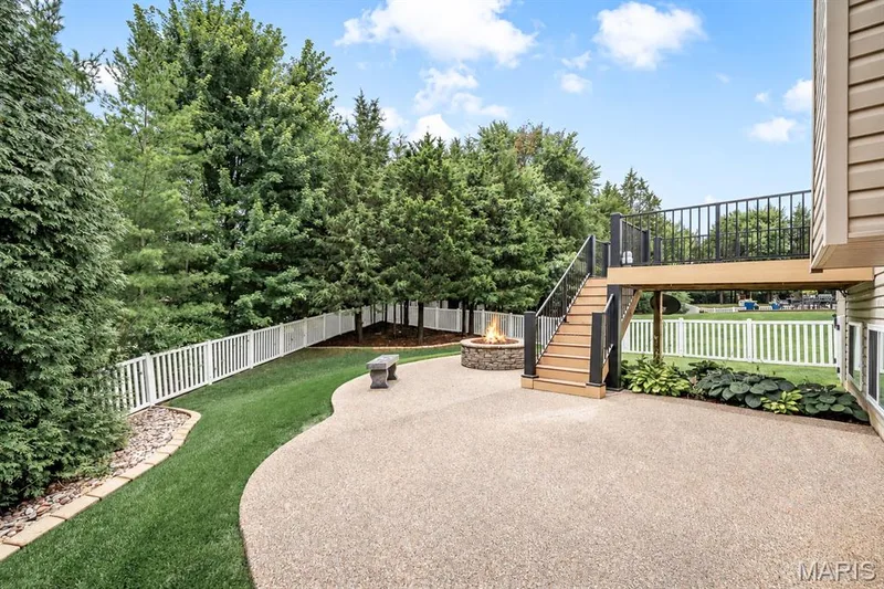 256 Mason Glen Drive, Lake St. Louis, MO 63367 — listing photo 11 of 37