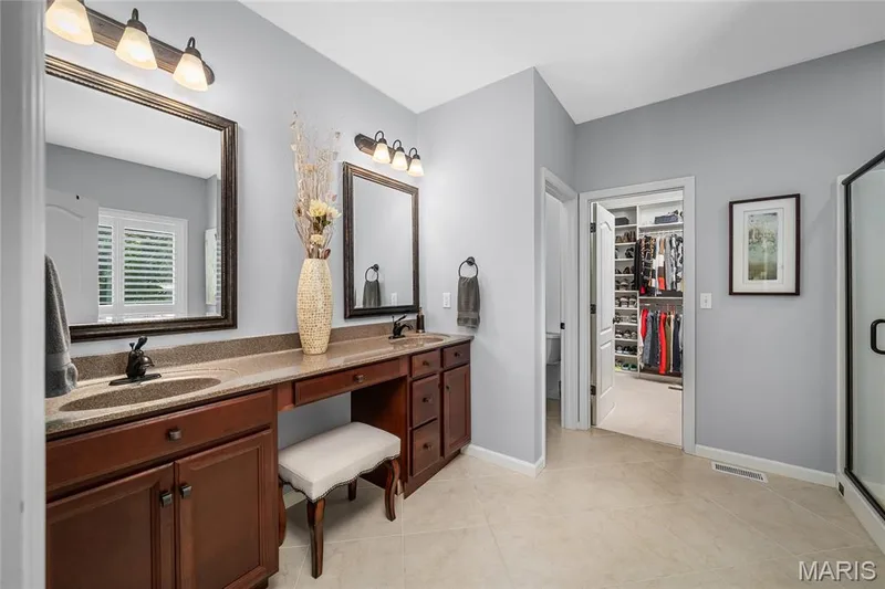 256 Mason Glen Drive, Lake St. Louis, MO 63367 — listing photo 18 of 37