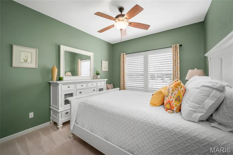 256 Mason Glen Drive, Lake St. Louis, MO 63367 — listing photo 24 of 37
