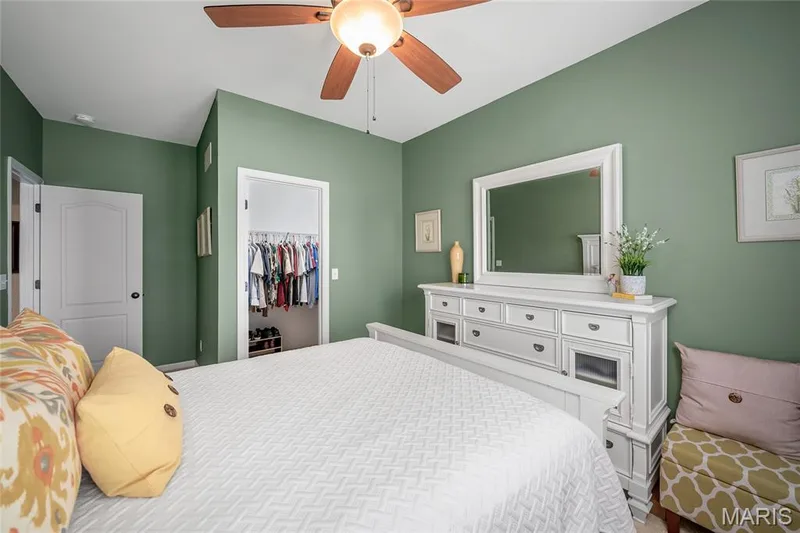 256 Mason Glen Drive, Lake St. Louis, MO 63367 — listing photo 25 of 37