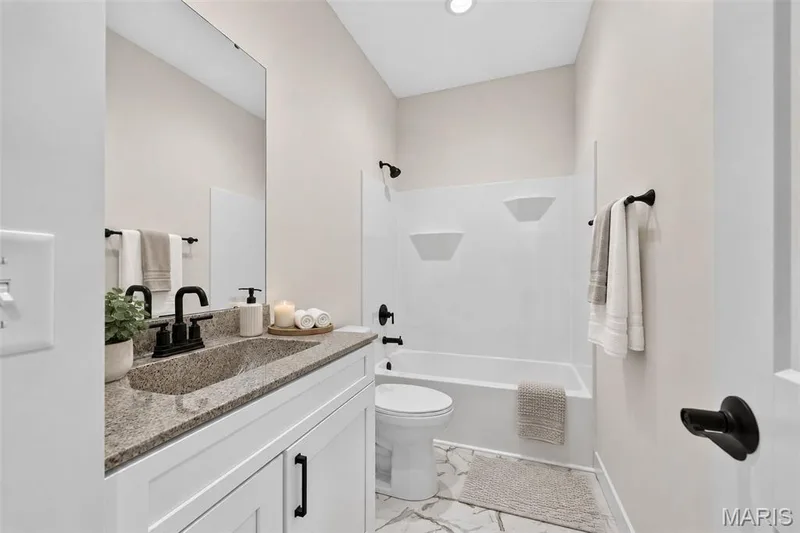 703 Vista Springs Court, Wentzville, MO 63385 — listing photo 13 of 84