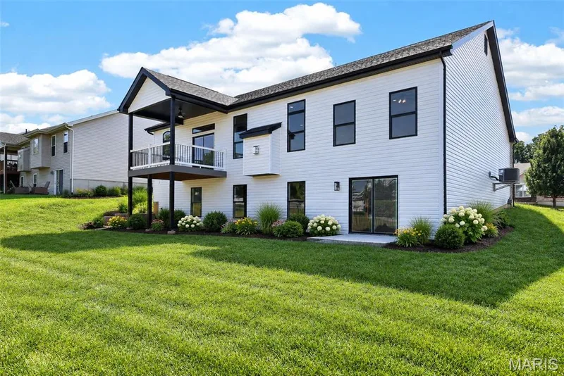 703 Vista Springs Court, Wentzville, MO 63385 — listing photo 21 of 84
