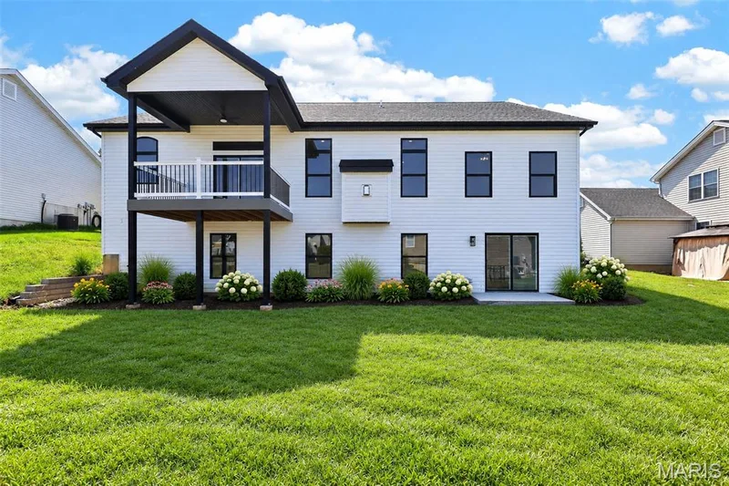 703 Vista Springs Court, Wentzville, MO 63385 — listing photo 22 of 84