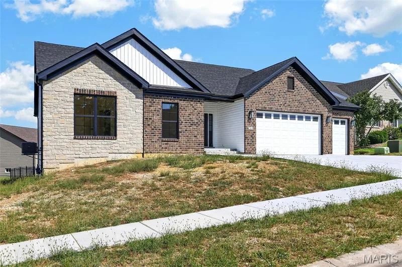 703 Vista Springs Court, Wentzville, MO 63385 — listing photo 27 of 84