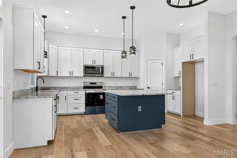 703 Vista Springs Court, Wentzville, MO 63385 — listing photo 31 of 84