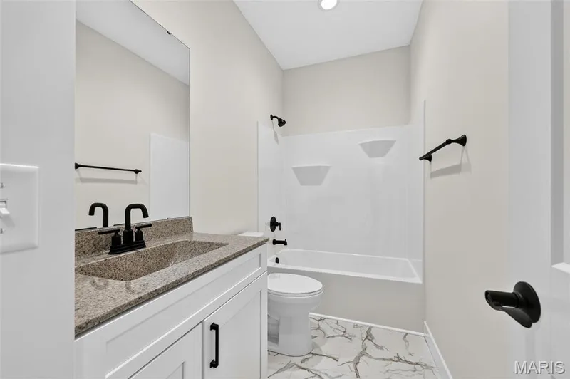 703 Vista Springs Court, Wentzville, MO 63385 — listing photo 37 of 84