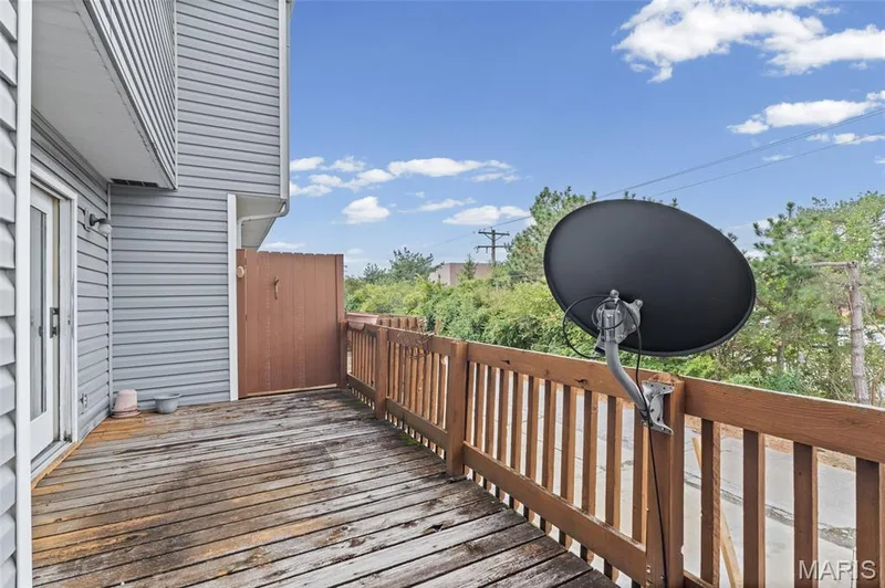 1728 Forest Hills Drive #B, St Charles, MO 63303 — listing photo 28 of 29