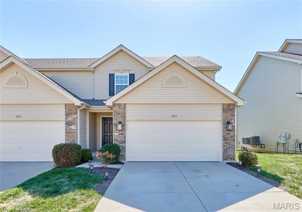 2151 Orchid Blossom Court, St Peters, MO 63376 — listing photo 1 of 45