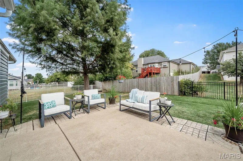 156 Old Williamsburg Parkway, Wentzville, MO 63385 — listing photo 46 of 56