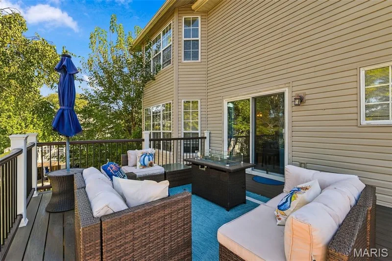 Spacious deck for relaxing with family and friends, double bay windows — 5872 Wellington Farm Drive, St Charles, MO 63304